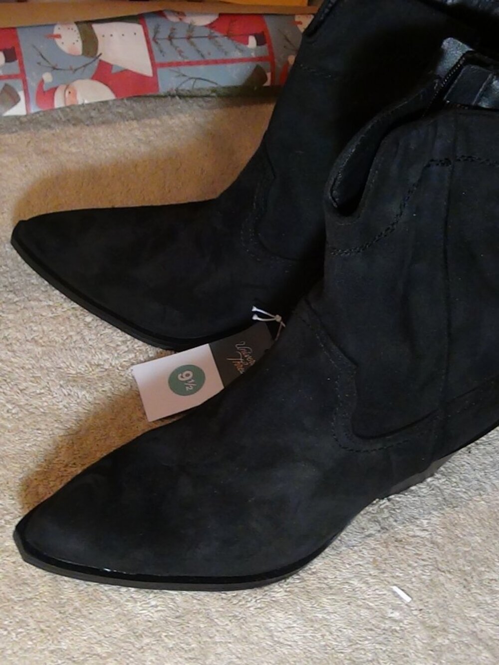 Universal Thread Dallas Ankle Womens Western Boots 2.5 Heel Swede Size 9.5 Black